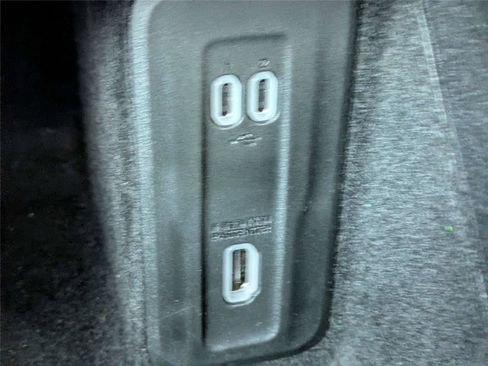 Used 2024 Jeep Wagoneer Launch Edition image 28