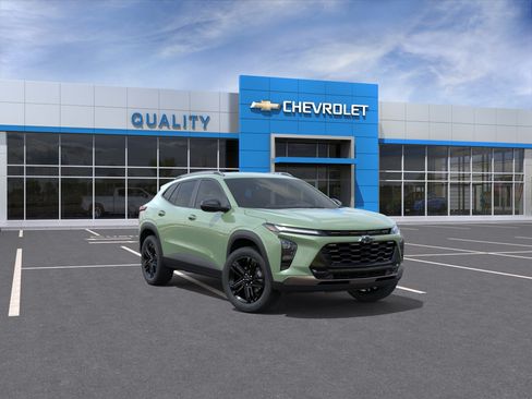 New 2026 Chevrolet Trax ACTIV w/ Driver Confidence Package FWD image 1
