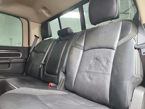 Used 2022 RAM 3500 Laramie AWD/4WD image 11