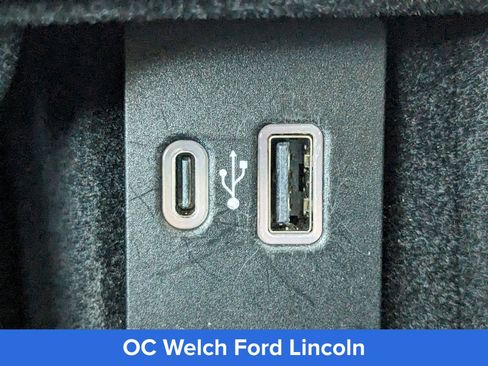 Used 2023 Lincoln Nautilus Reserve image 26