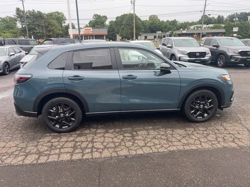 Used 2025 Honda HR-V Sport image 24