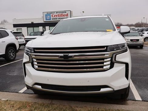 Used 2021 Chevrolet Suburban High Country image 4