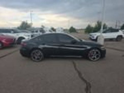 Used 2024 Alfa Romeo Giulia Veloce AWD/4WD image 6