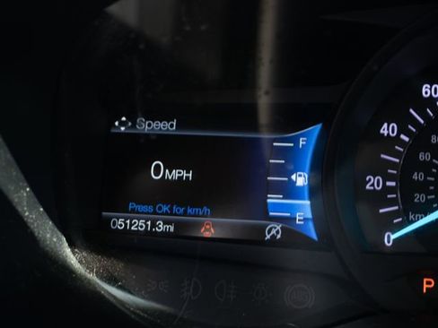Used 2024 Ford Edge Titanium AWD/4WD image 12