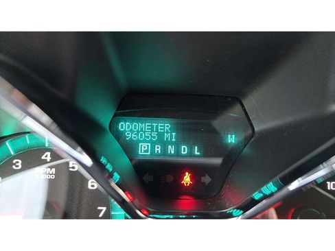 Used 2017 Chevrolet Traverse LT w/ Style and Technology Package image 22