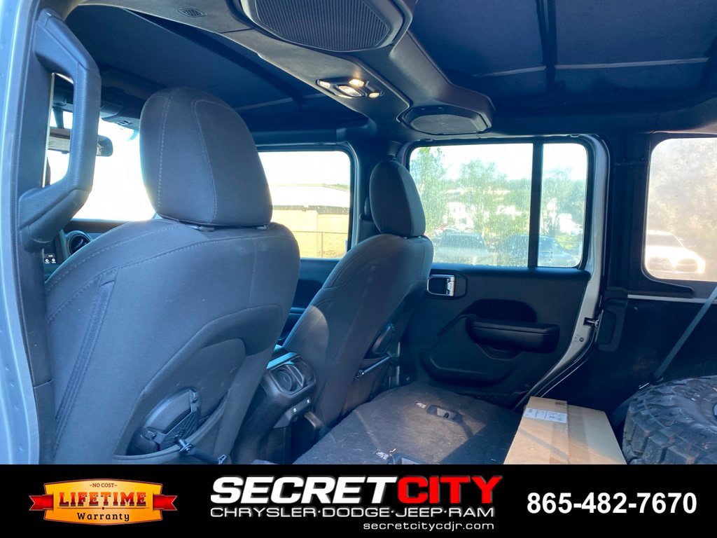 Used 2021 Jeep Wrangler Unlimited Sport AWD/4WD image 10