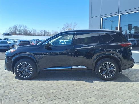 Certified 2025 Nissan Rogue Platinum w/ Platinum Premium Package image 7