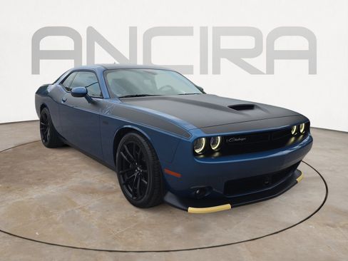Used 2023 Dodge Challenger R/T Scat Pack w/ T/A Package image 3