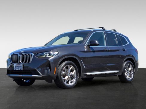 Used 2022 BMW X3 xDrive30i w/ Convenience Package AWD/4WD image 9
