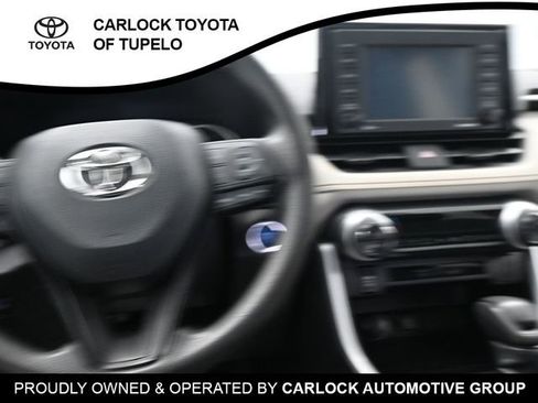 Used 2021 Toyota RAV4 XLE image 25