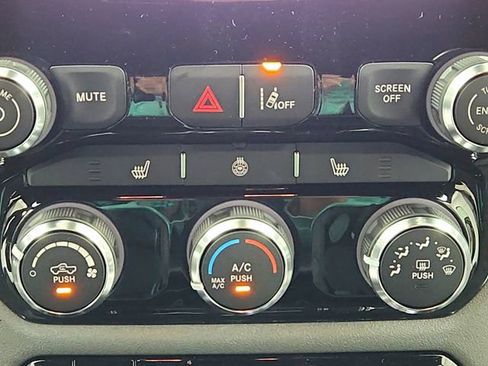 Used 2025 RAM 1500 Lone Star image 27