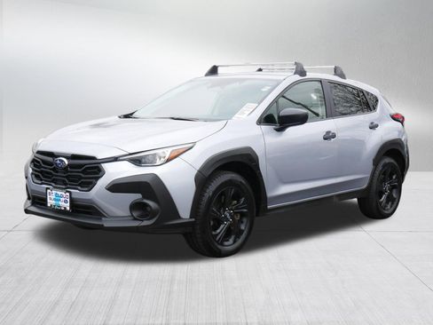 Used 2024 Subaru Crosstrek 2.0i AWD/4WD image 3