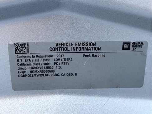 Used 2017 Chevrolet Volt Premier w/ Driver Confidence II Package FWD image 26