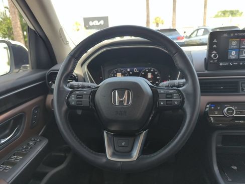 Used 2024 Honda Pilot Elite image 26
