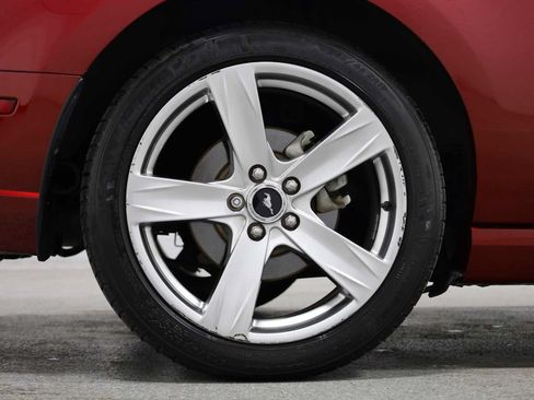 Used 2014 Ford Mustang GT Premium w/ Electronics Package RWD image 34