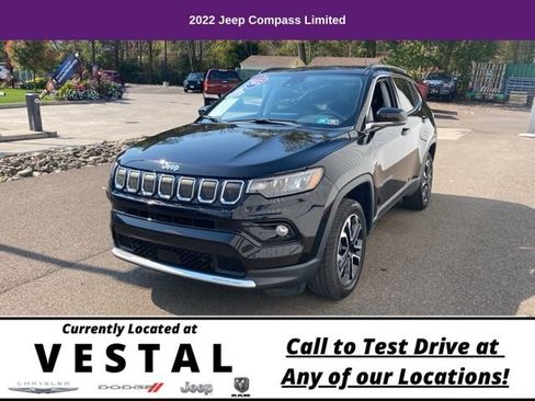 Used 2022 Jeep Compass Limited image 4