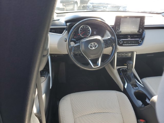 Used 2022 Toyota Corolla Cross LE FWD image 11