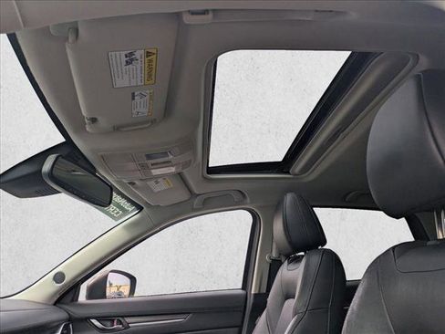 Used 2019 MAZDA CX-5 Grand Touring image 17