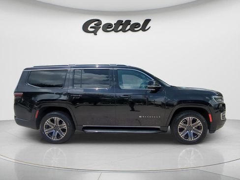 Used 2024 Jeep Wagoneer Series II RWD image 4