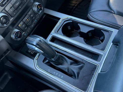 Used 2019 Ford F150 Platinum image 28