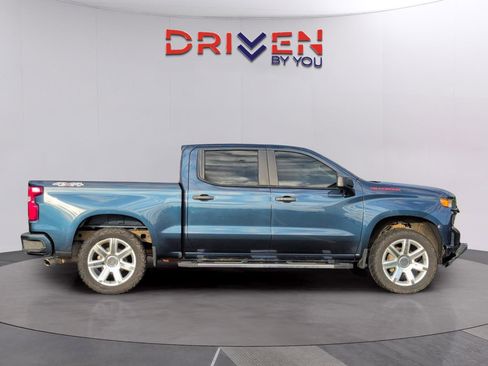 Used 2019 Chevrolet Silverado 1500 Custom w/ Custom Convenience Package image 6
