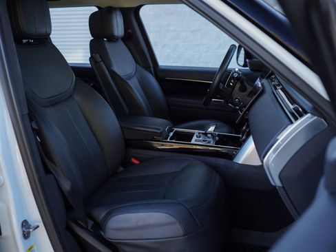 Used 2022 Land Rover Range Rover SE image 24