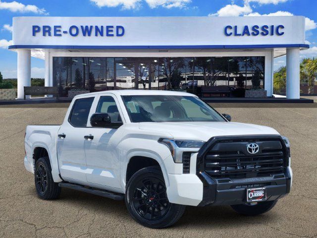 Used 2025 Toyota Tundra SR w/ SR Tow Package RWD image 1