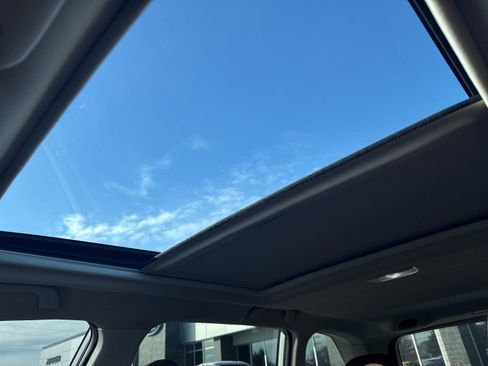 Used 2020 Subaru Forester Touring w/ Popular Package #2 image 7