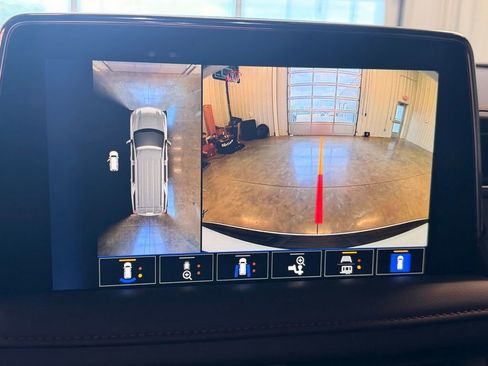 Used 2024 Chevrolet Tahoe RST w/ RST Performance Edition image 28