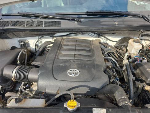 Used 2013 Toyota Tundra Limited AWD/4WD image 10