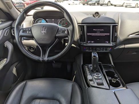 Used 2023 Maserati Levante Modena AWD/4WD image 16