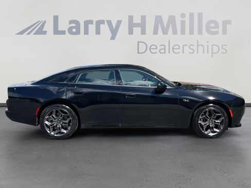 New 2026 Dodge Charger R/T AWD/4WD image 6