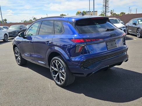 New 2026 Audi Q3 quattro 2.0T AWD/4WD image 7