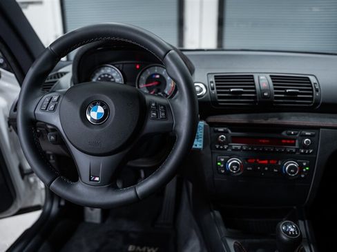 Used 2011 BMW 1 Series M RWD image 45