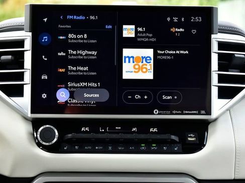 Used 2024 Toyota Sequoia Capstone image 31