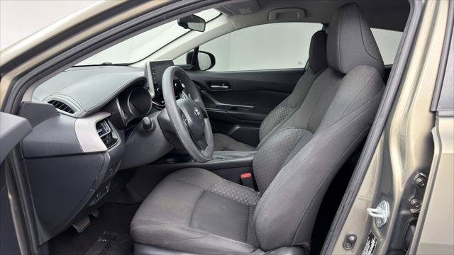Used 2021 Toyota C-HR LE FWD image 14
