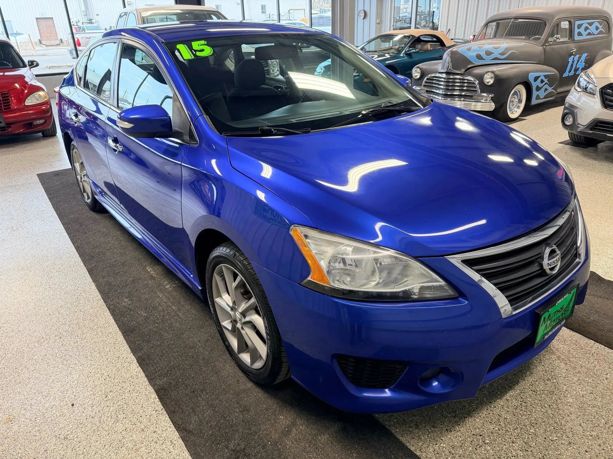Used 2015 Nissan Sentra SR w/ Electronics Package FWD image 2