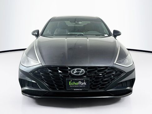 Used 2021 Hyundai Sonata SEL Plus w/ Tech Package FWD image 2