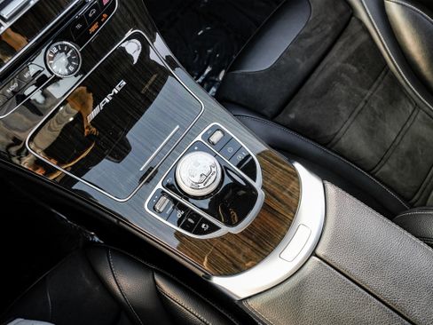 Used 2017 Mercedes-Benz C 63 AMG Sedan image 21