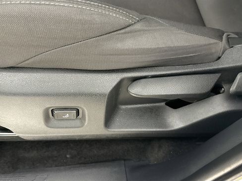 Used 2024 Toyota Tacoma SR5 image 22