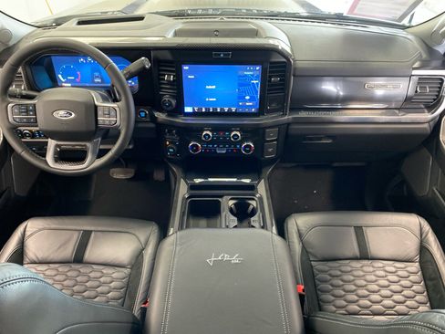 New 2026 Ford F250 Lariat w/ Black Appearance Package image 13