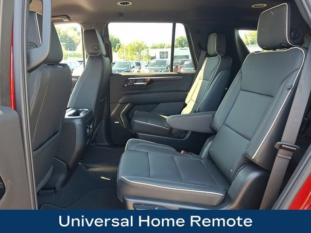 Used 2025 Chevrolet Tahoe Premier AWD/4WD image 18