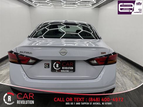 Used 2024 Nissan Altima 2.5 SR image 5