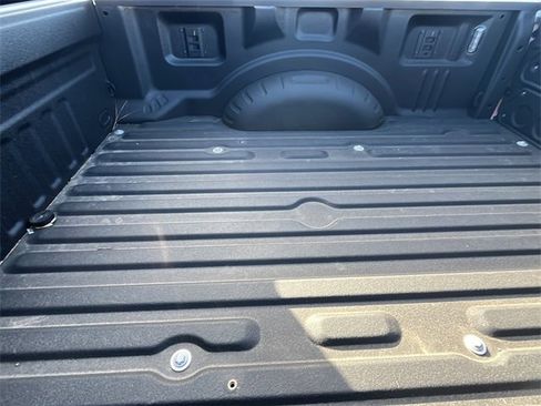 Used 2024 Ford F350 XLT w/ FX4 Off-Road Package image 38