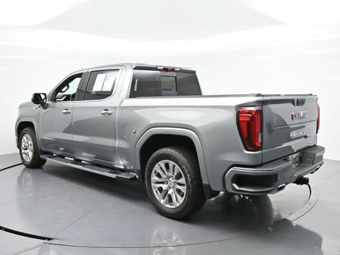 Used 2024 GMC Sierra 1500 Denali w/ Technology Package AWD/4WD image 5