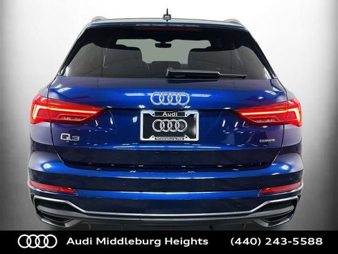 Certified 2022 Audi Q3 2.0T Premium Plus w/ Premium Plus Package image 6