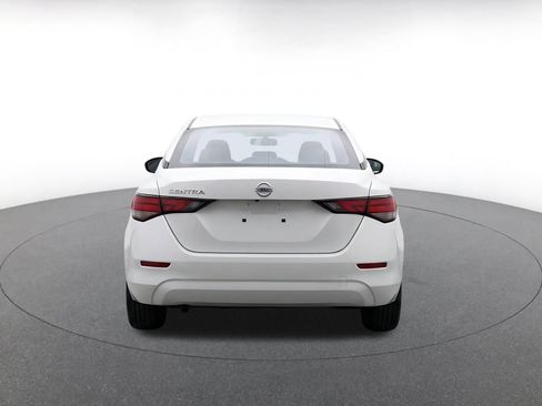 Used 2025 Nissan Sentra S FWD image 8
