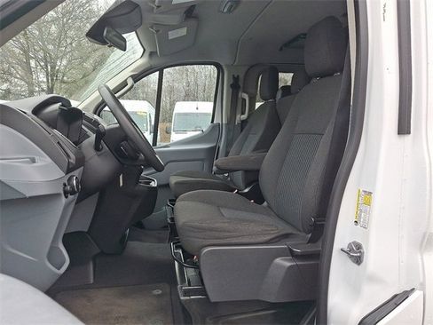 Used 2015 Ford Transit 150 XLT image 13