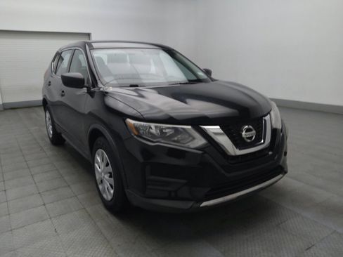 Used 2017 Nissan Rogue S FWD image 13