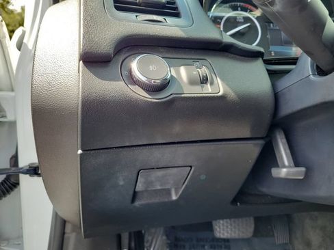 Used 2016 Buick Regal Premium w/ Driver Confidence Package #1 FWD image 21
